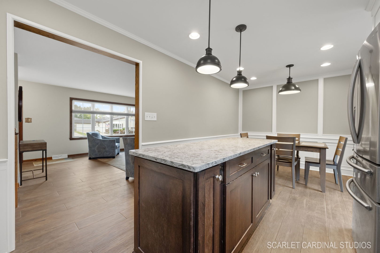 134 South Highview Avenue Addison, IL 60101 - Photo 8 of 20 Gallery Image 8