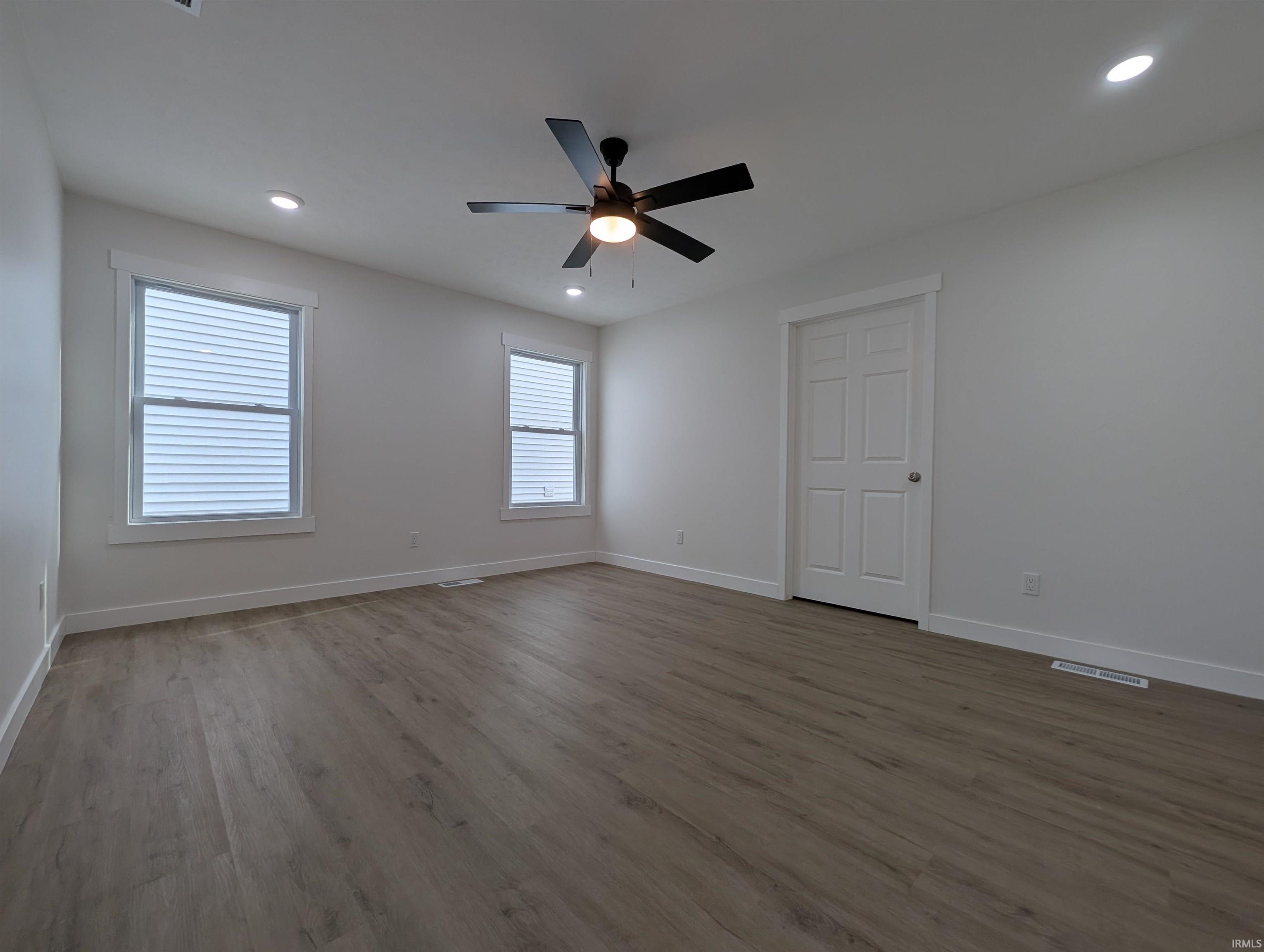 811 Southwest 1st Street Washington, IN 47501 - Photo 24 of 28