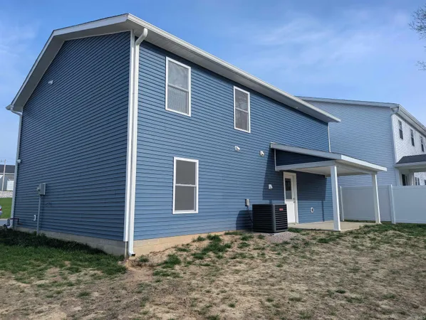 $299,000 | 811 Southwest 1st Street, Washington, IN 47501