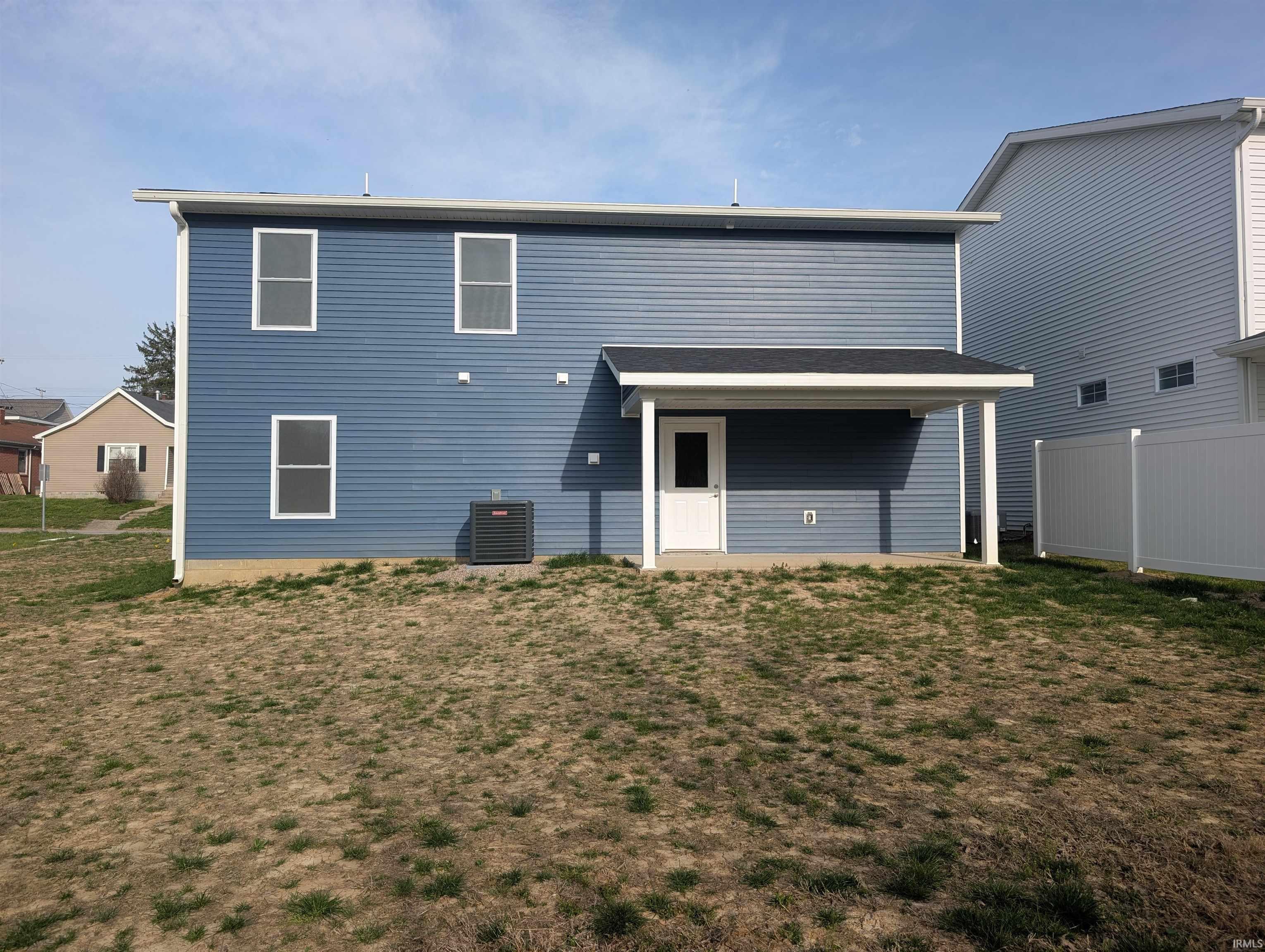 811 Southwest 1st Street Washington, IN 47501 - Photo 7 of 28