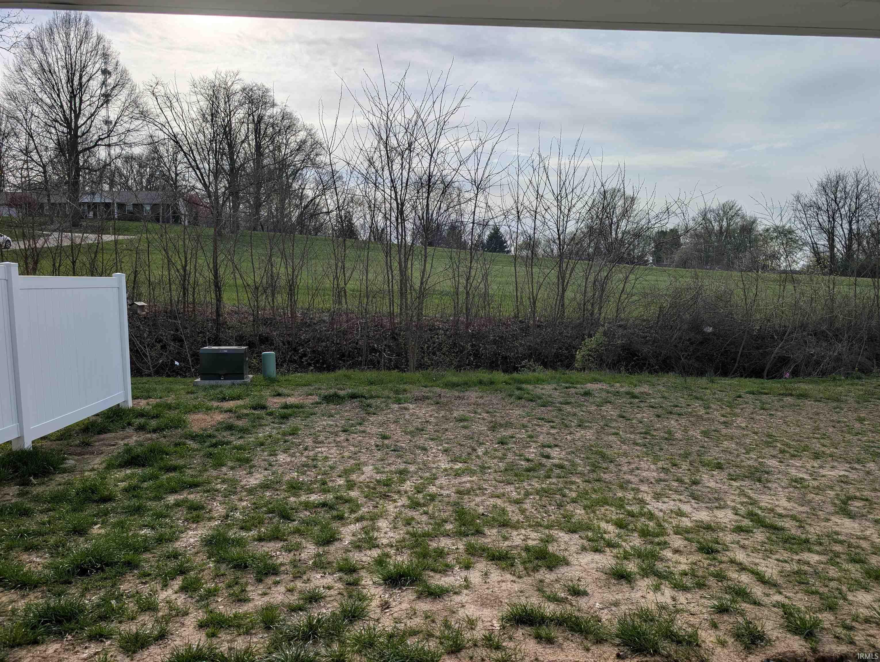 811 Southwest 1st Street Washington, IN 47501 - Photo 8 of 28