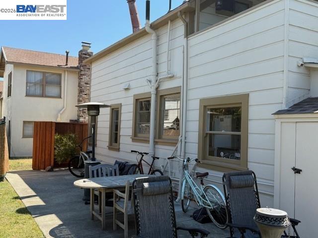 3208 Washington Street Alameda, CA 94501 - Photo 4 of 7