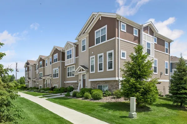 $350,000 | 7686 Anthony Path, Victoria, MN 55386