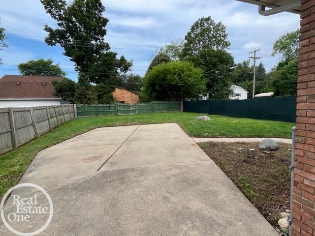 406 Spring Street, Unit A Almont, MI 48003 - Photo 5 of 19