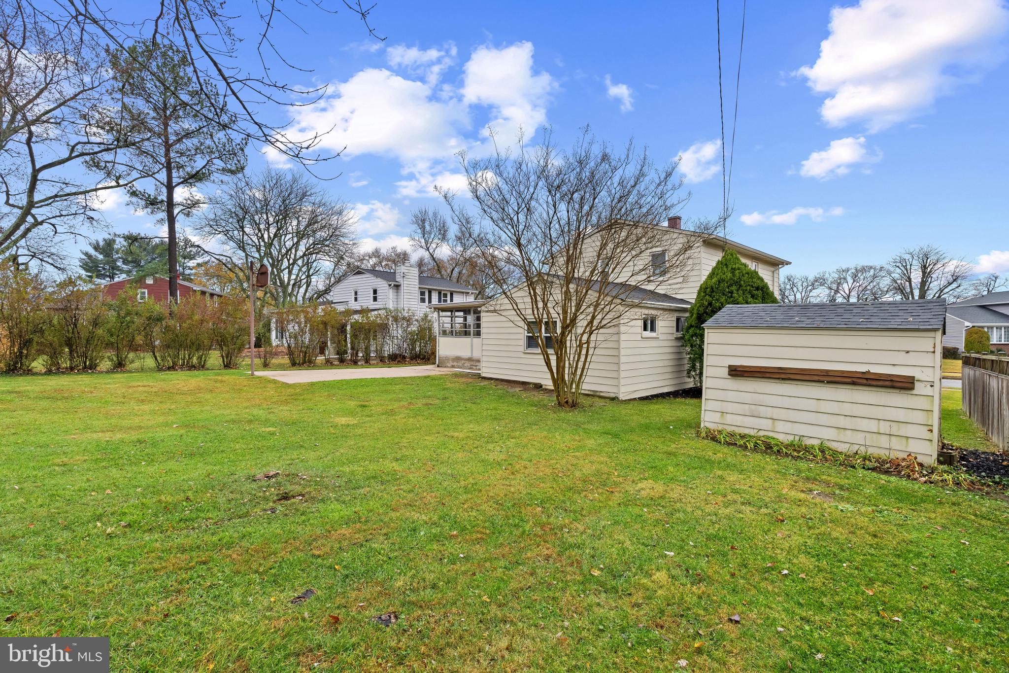 302 Wessling Circle Baltimore, MD 21228 - Photo 38 of 41 a view of a house with a yard