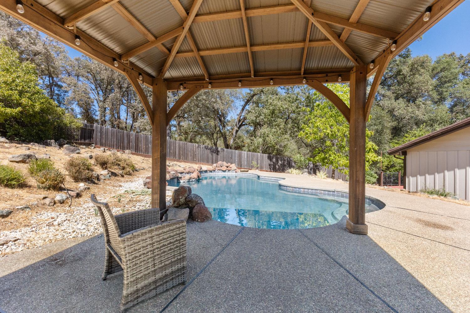 17867 Brewer Road Grass Valley, CA 95949 - Photo 3 of 77