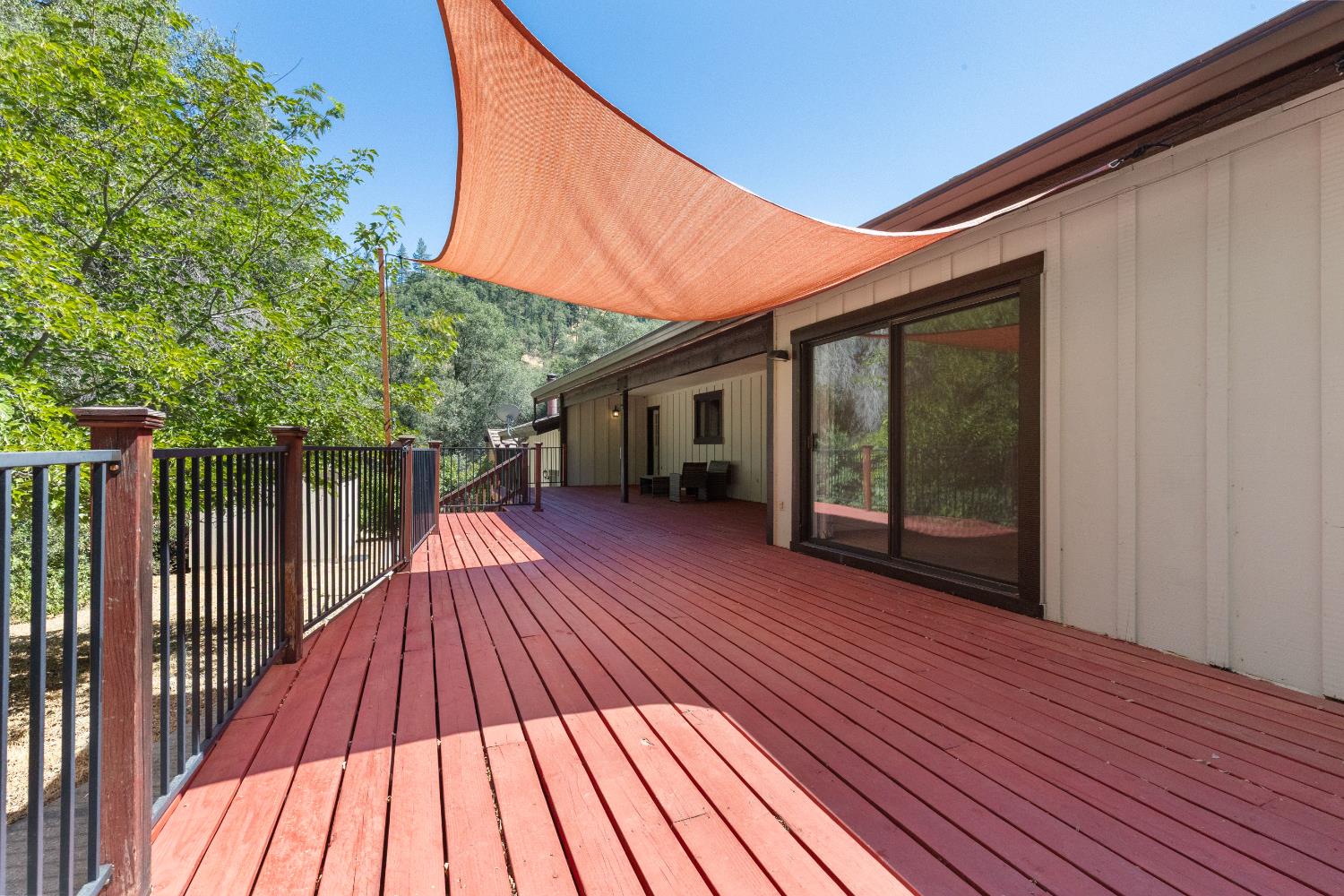 17867 Brewer Road Grass Valley, CA 95949 - Photo 31 of 77