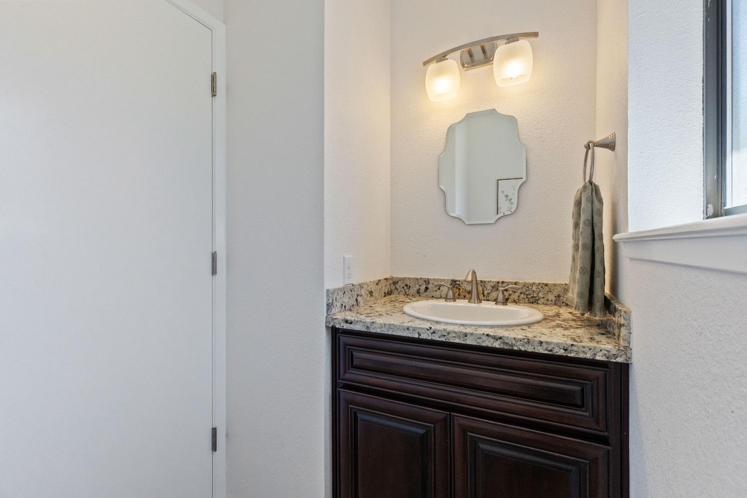 17867 Brewer Road Grass Valley, CA 95949 - Photo 45 of 77