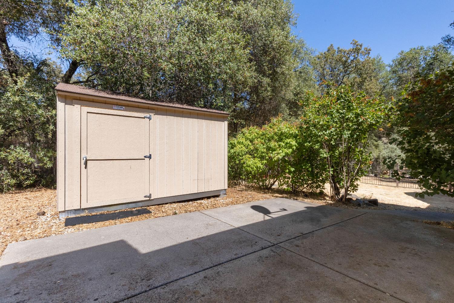 17867 Brewer Road Grass Valley, CA 95949 - Photo 51 of 77