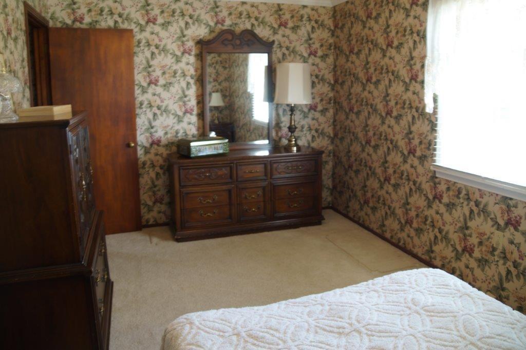 118 Shafer Road Coraopolis, PA 15108 - Photo 17 of 25 Master Bedroom from closet angle.