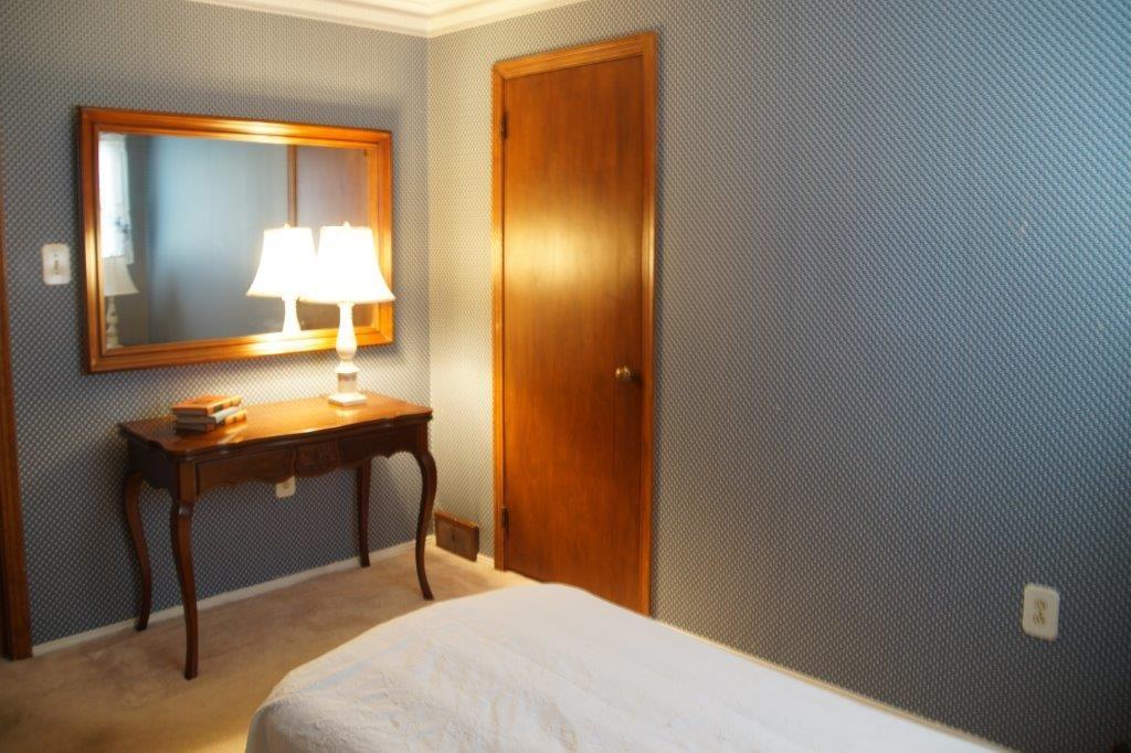 118 Shafer Road Coraopolis, PA 15108 - Photo 18 of 25 Smallest Bedroom or den/office area.