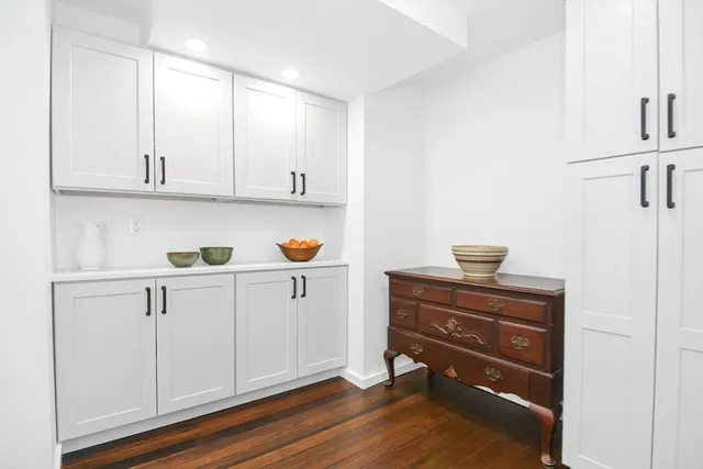 $1,995,000 | 2 Harbor Street, Manchester, MA 01944