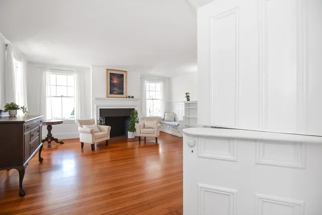 $1,995,000 | 2 Harbor Street, Manchester, MA 01944