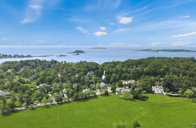 $1,995,000 | 2 Harbor Street, Manchester, MA 01944