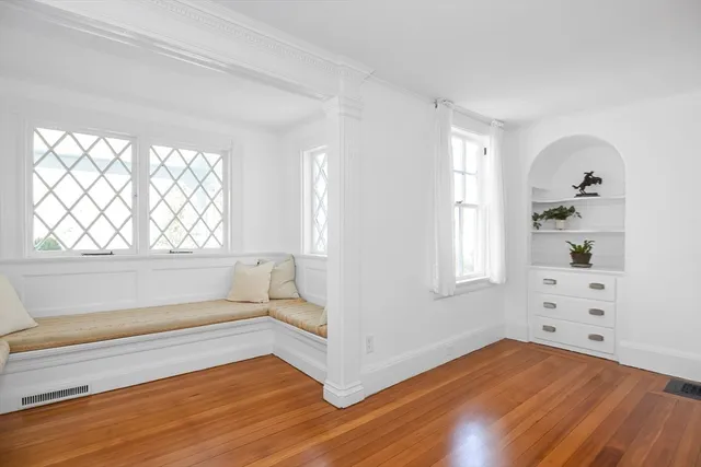 $1,995,000 | 2 Harbor Street, Manchester, MA 01944