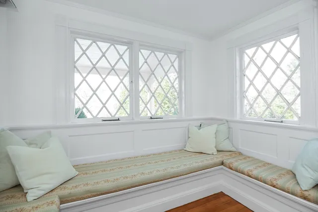 $1,995,000 | 2 Harbor Street, Manchester, MA 01944