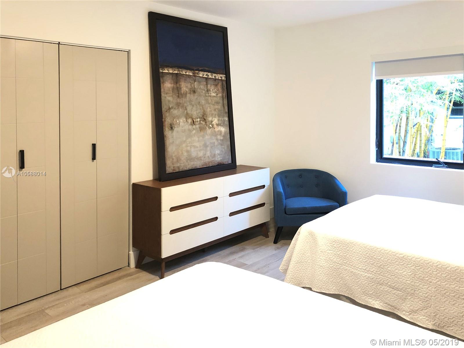 160 Southwest 28th Road Miami, FL 33129 - Photo 19 of 27