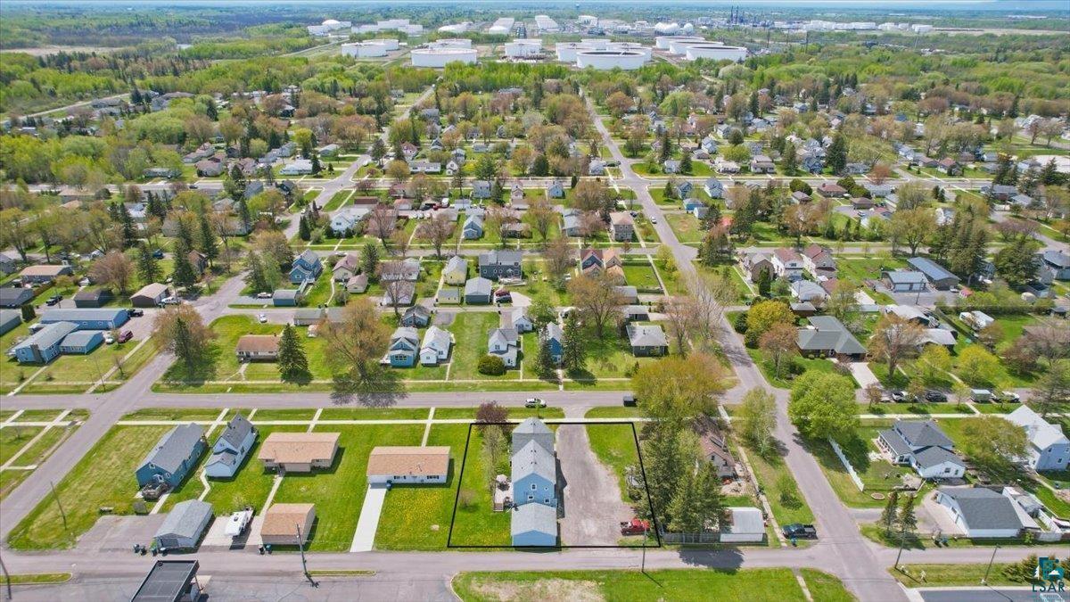 2811 East 3rd Street Superior, WI 54880 - Photo 10 of 22