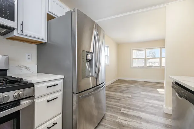 $270,000 | 116 South Hammes Avenue, Joliet, IL 60436