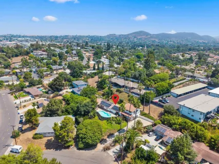 $999,900 | 909 Donnan Place, Vista, CA 92084