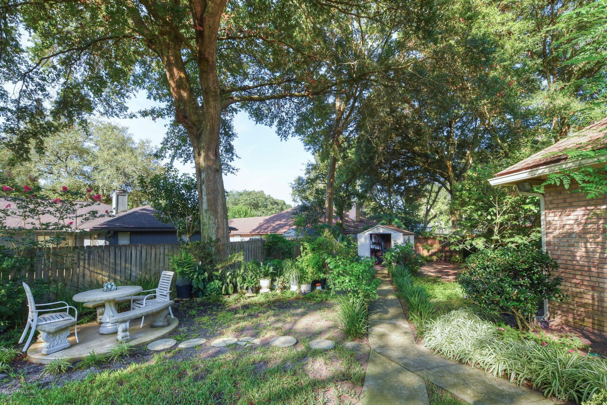 1813 Rambling Ridge Lane Jacksonville, FL 32225 - Photo 29 of 35 Backyard 2