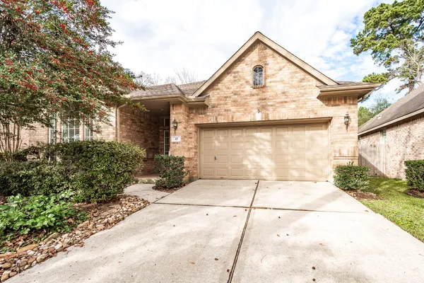 $409,900 | 43 North Belfair Place, The Woodlands, TX 77382