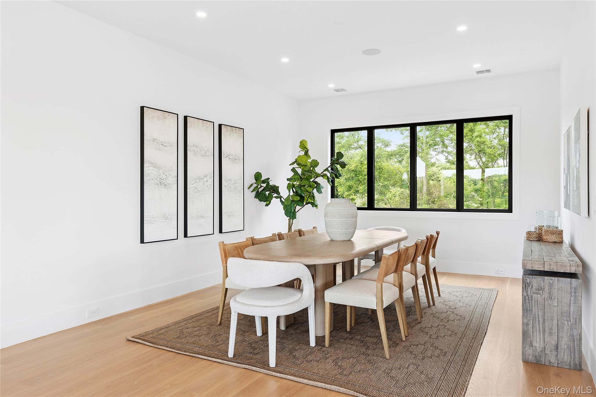 19620 Soundview Avenue Southold, NY 11971 - Photo 10 of 28