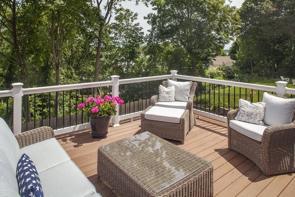 15 Governor Andrew Road Hingham, MA 02043 - Photo 13 of 30 Gallery Image 13