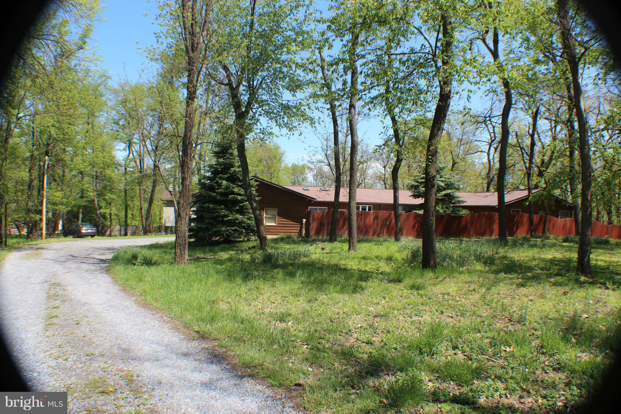 139 Split Rail Road Front Royal, VA 22630 - Photo 1 of 27 Exterior (Front)