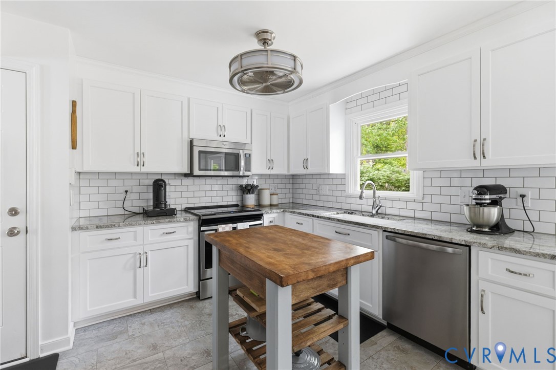 5406 Standing Oak Road Midlothian, VA 23112 - Photo 15 of 30