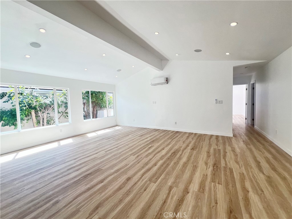 1113 Mohawk Topanga, CA 90290 - Photo 12 of 35