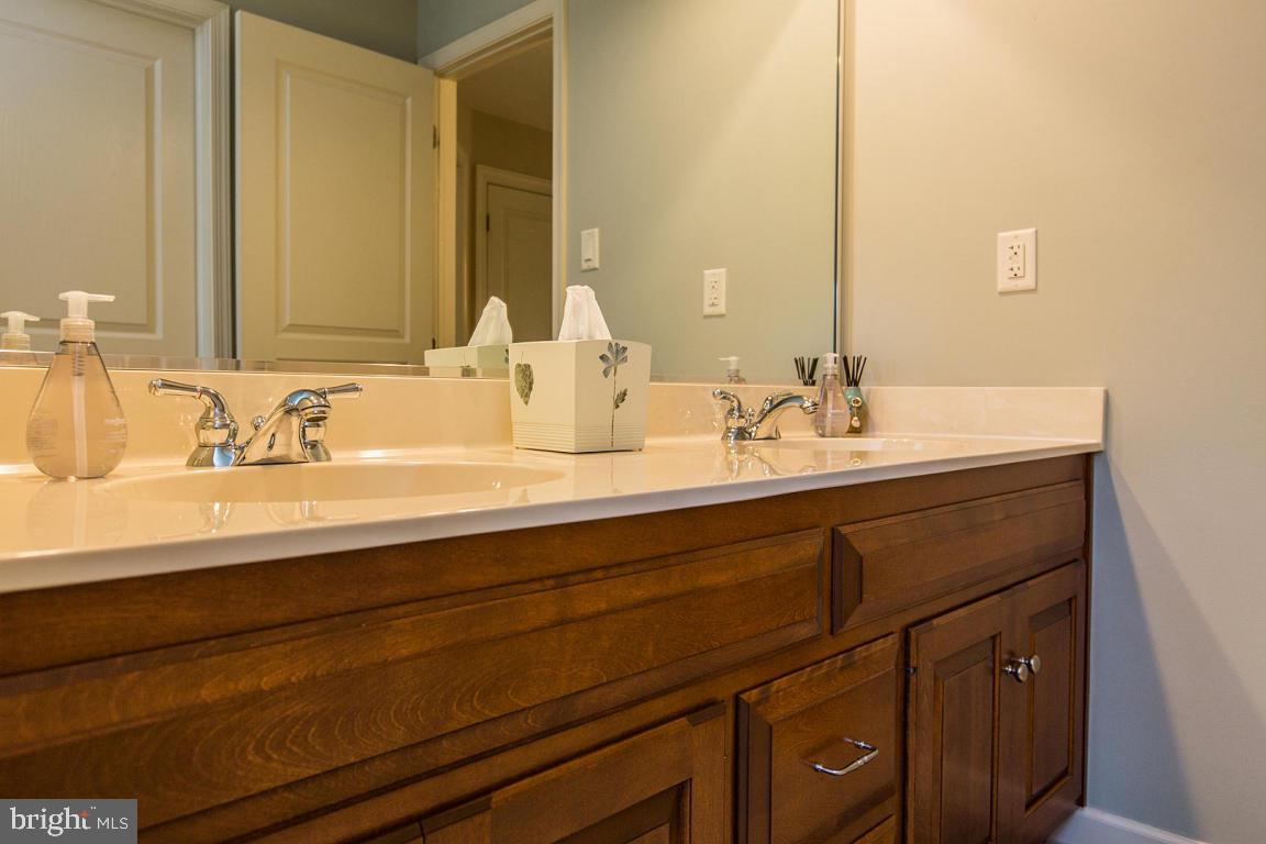 1432 Eden Road Lancaster, PA 17601 - Photo 64 of 88