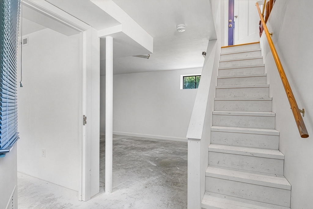 5 Field Road Gloucester, MA 01930 - Photo 16 of 29