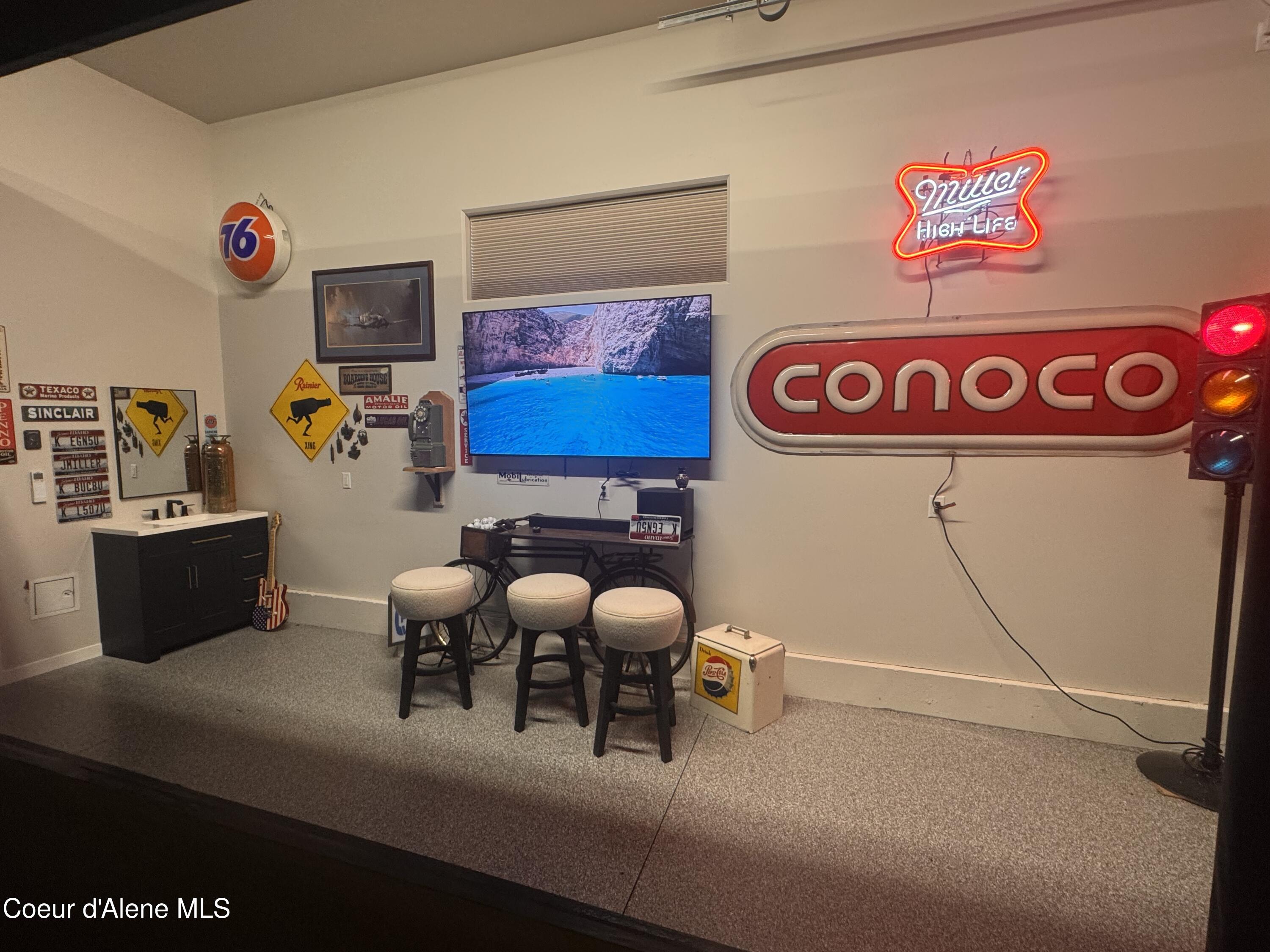 630 South 14th Street Coeur D'Alene, ID 83814 - Photo 64 of 73 Golf room