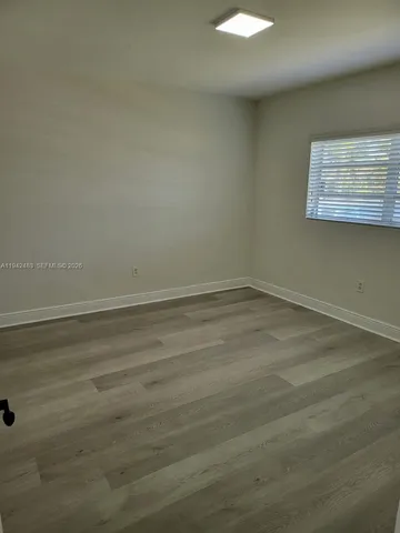 $4,600 | 2330 Southwest 31st Avenue, Miami, FL 33145