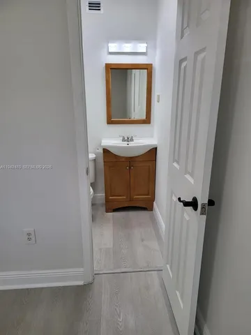 $4,600 | 2330 Southwest 31st Avenue, Miami, FL 33145