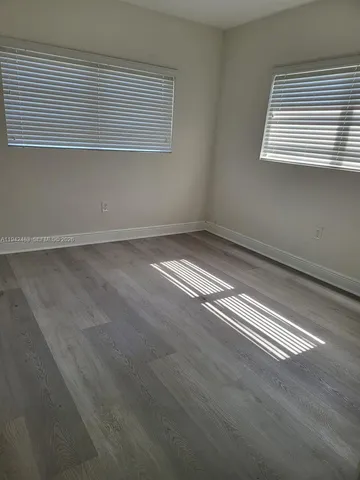 $4,600 | 2330 Southwest 31st Avenue, Miami, FL 33145