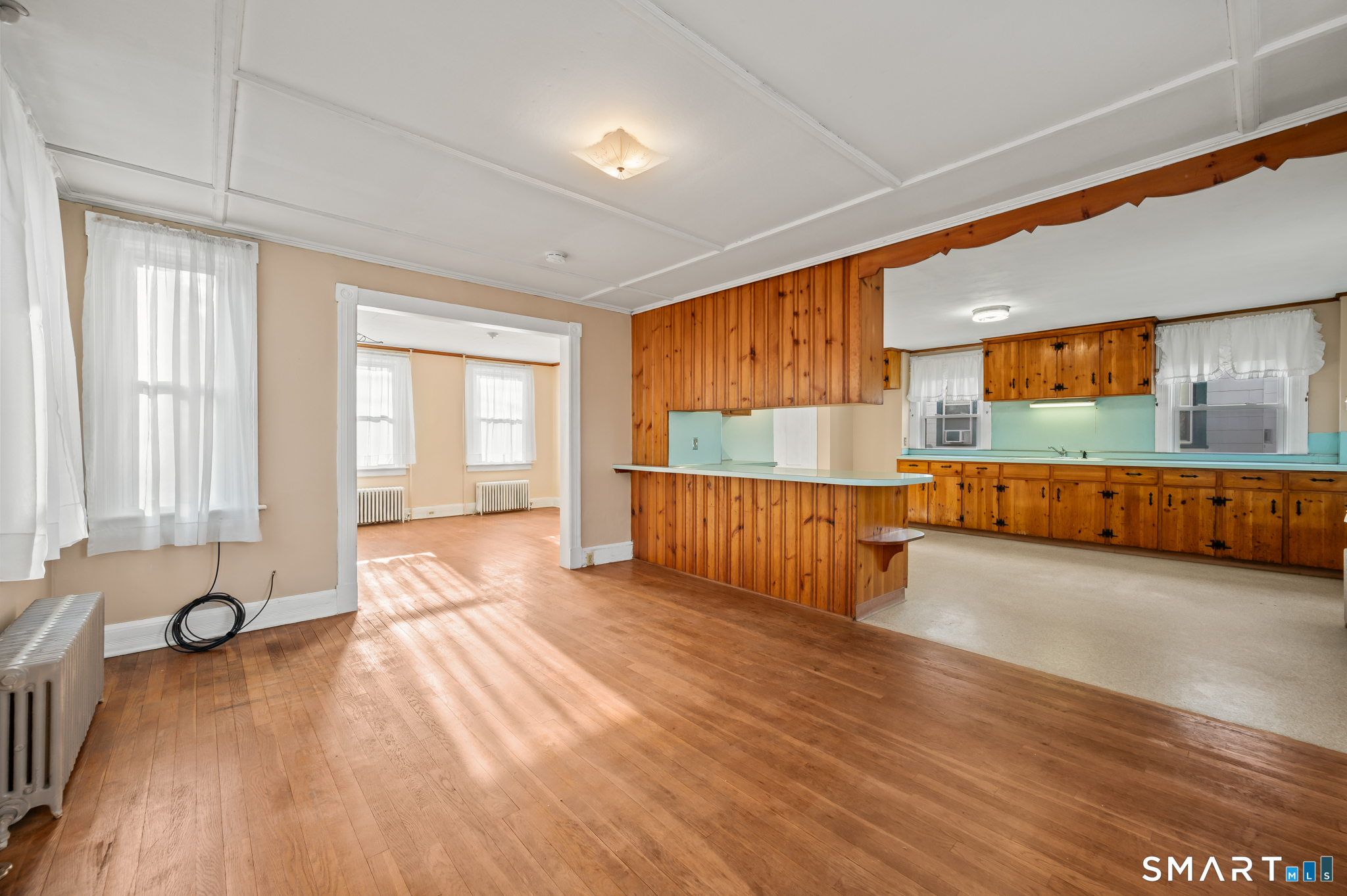 64 High Street Middletown, CT 06457 - Photo 8 of 39