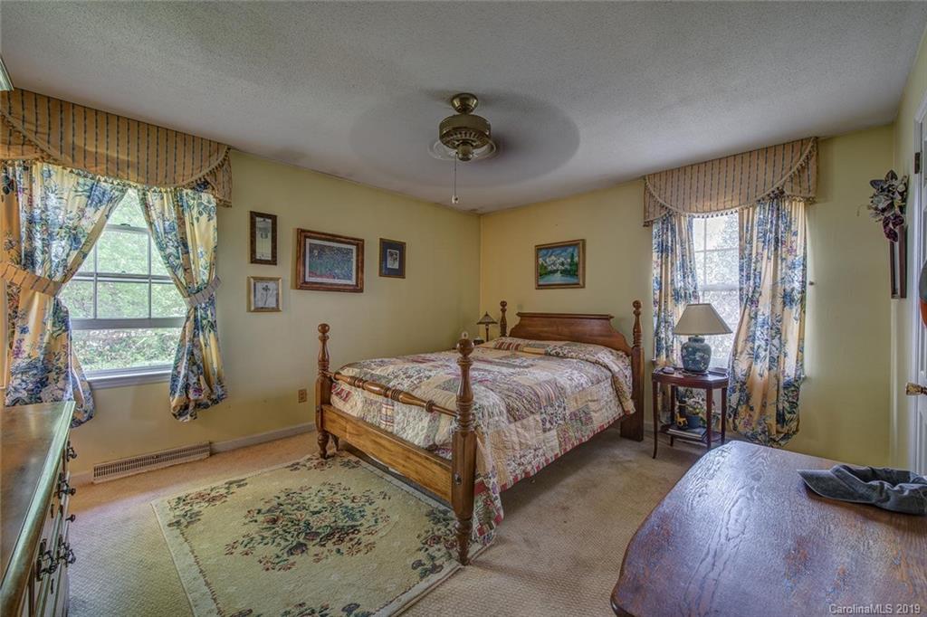 3521 Linwood Road Gastonia, NC 28052 - Photo 13 of 25 Gallery Image 13