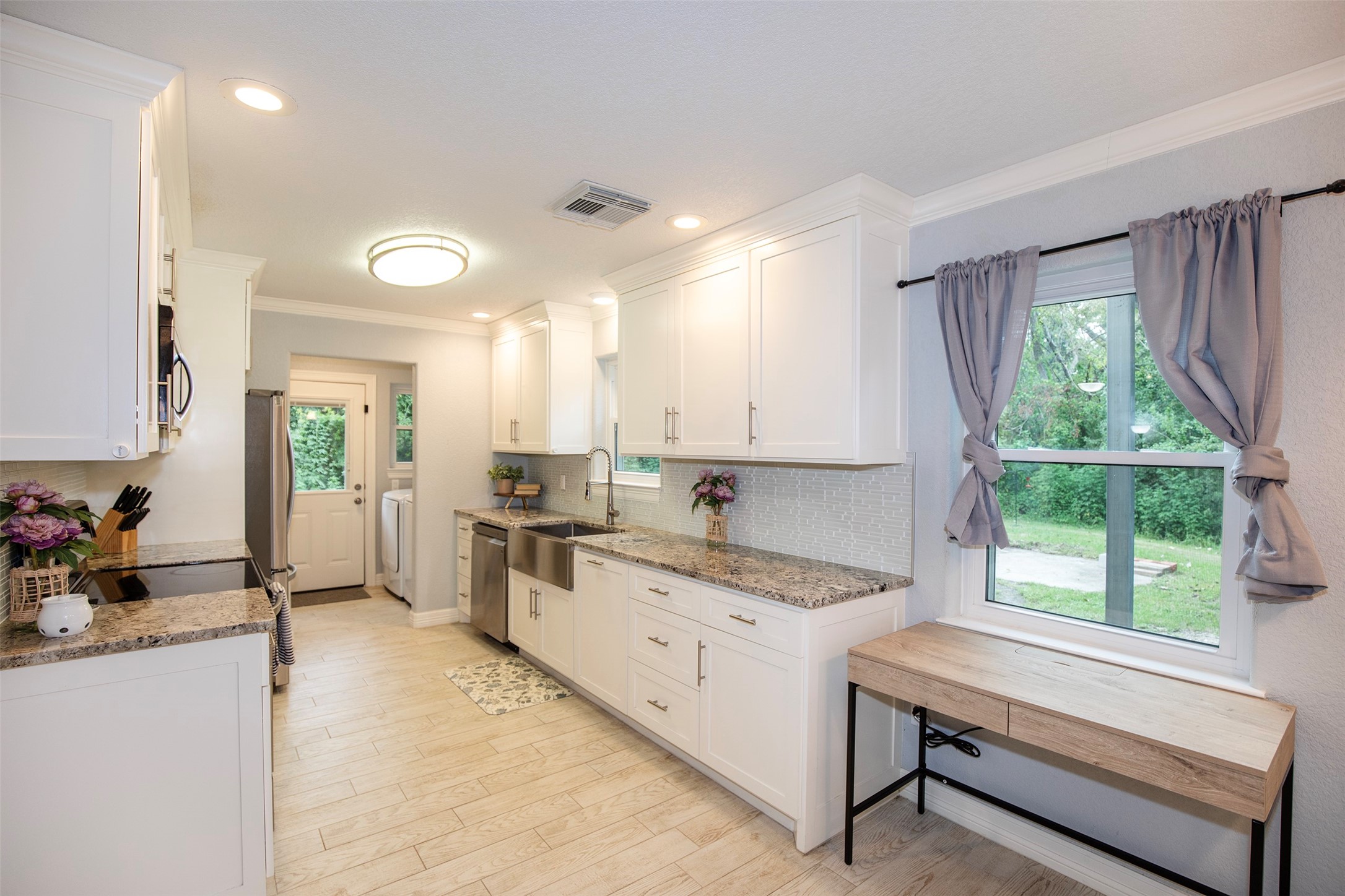 9308 Acorn Drive Manvel, TX 77578 - Photo 8 of 31