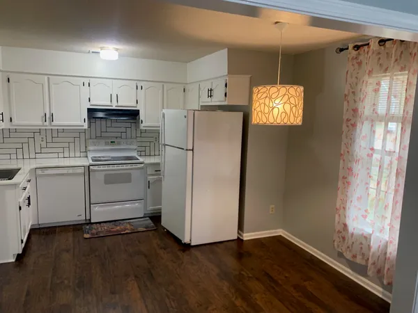 $1,400 | 5545 Oak Branch Circle North, Bartlett, TN 38135