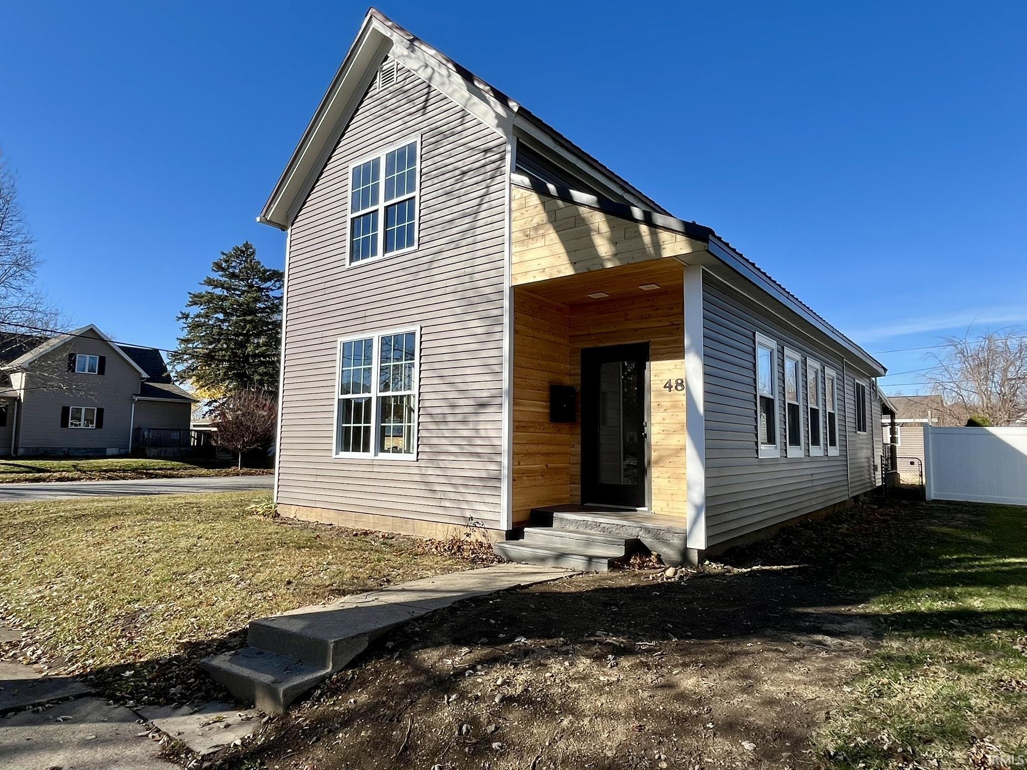 484 West 5th Street Peru, IN 46970 - Photo 1 of 36