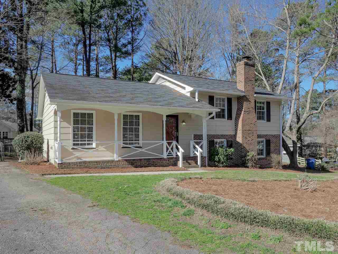 809 Buckle Court Raleigh, NC 27609 - Photo 2 of 30 Gallery Image 2