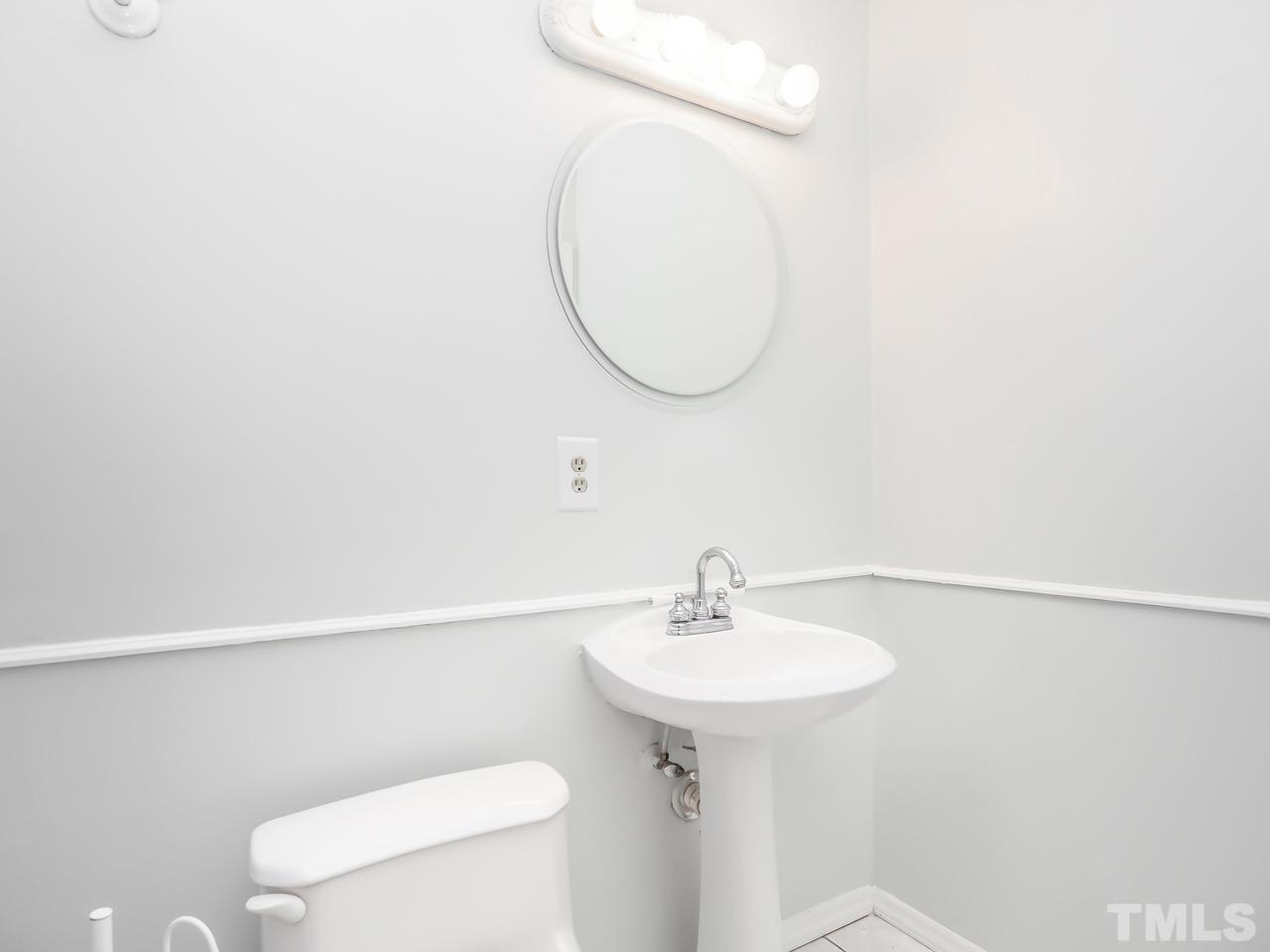 809 Buckle Court Raleigh, NC 27609 - Photo 20 of 30 Gallery Image 20