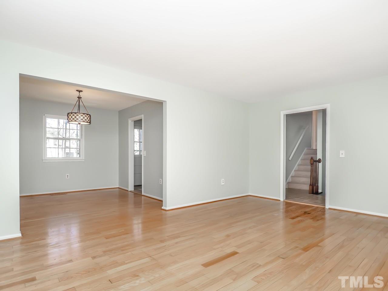 809 Buckle Court Raleigh, NC 27609 - Photo 7 of 30 Gallery Image 7