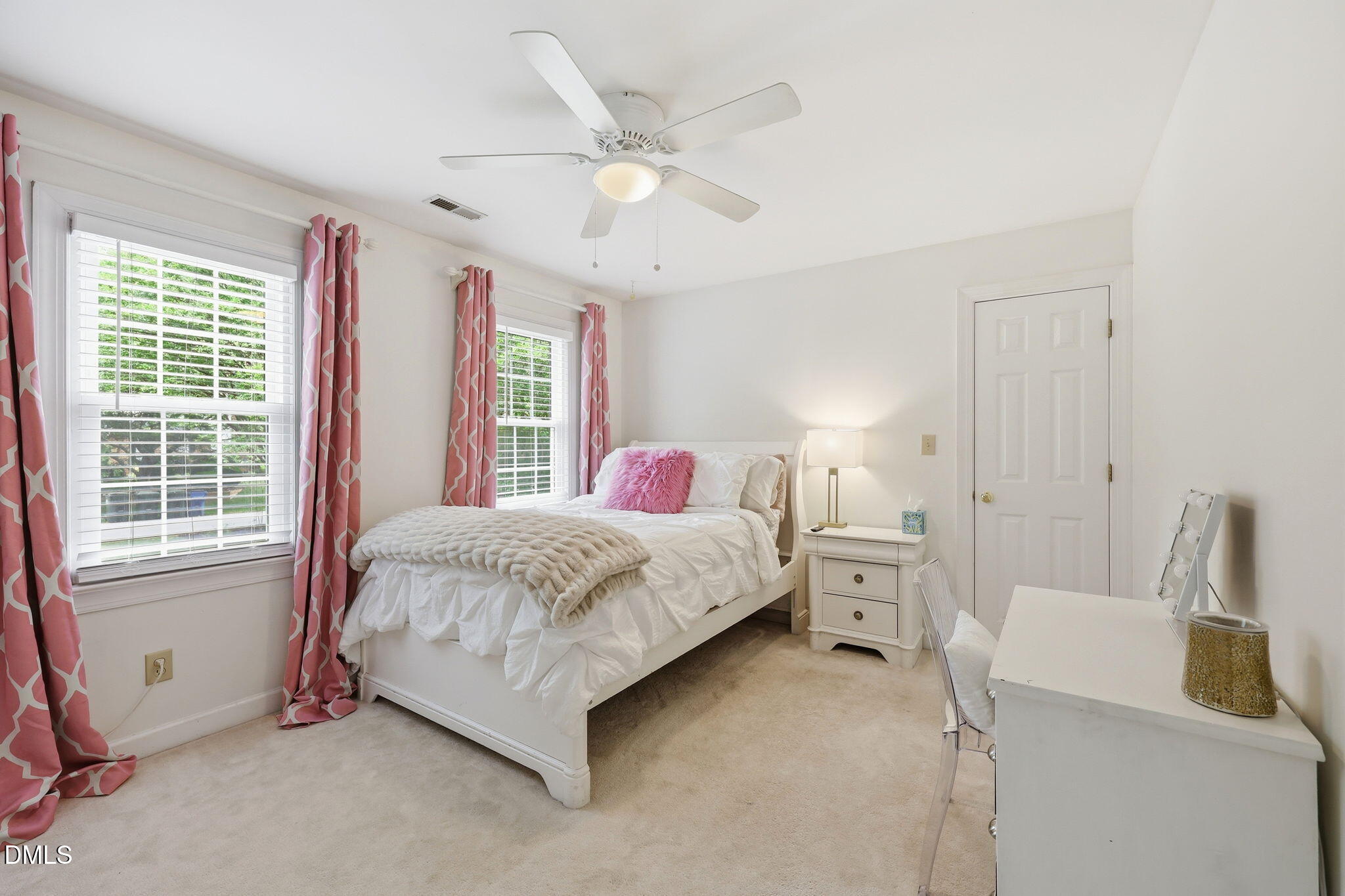 424 Grosvenor Drive Raleigh, NC 27615 - Photo 20 of 37