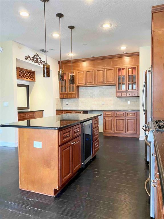 10503 Chilmark Way Tampa, FL 33626 - Photo 2 of 47