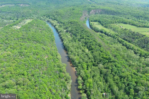 $60,000 | Lot#45 Cacapon Hills, Paw Paw, WV 25434