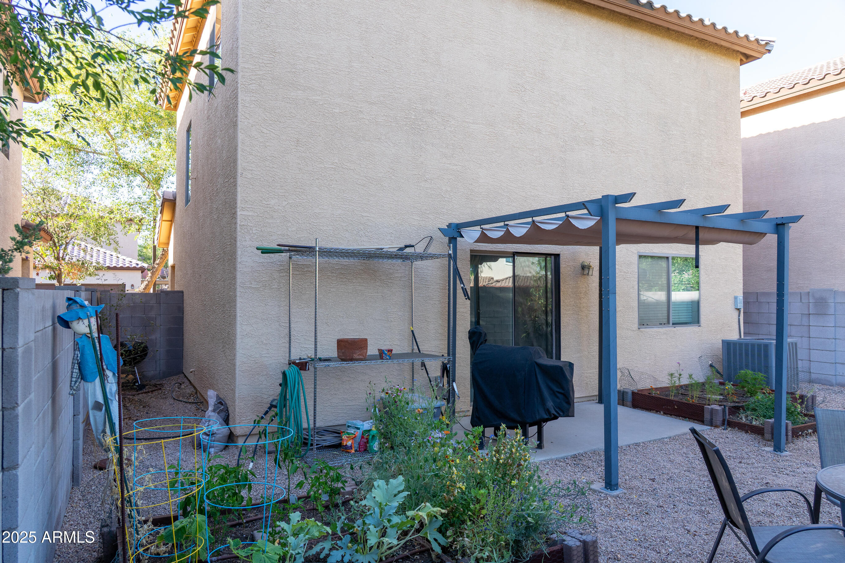 10225 West Camelback Road, Unit 45 Phoenix, AZ 85037 - Photo 25 of 29 Exterior backyard