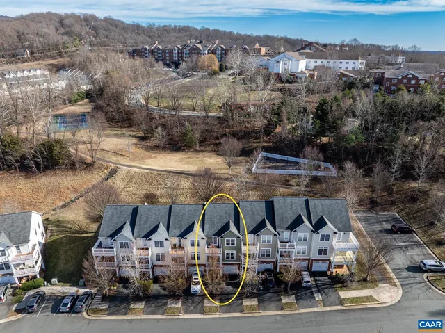 $449,500 | 2138 Saranac Court, Charlottesville, VA 22911